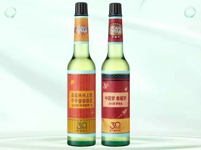 爷青回！六神换包装了？这设计真“考古”！